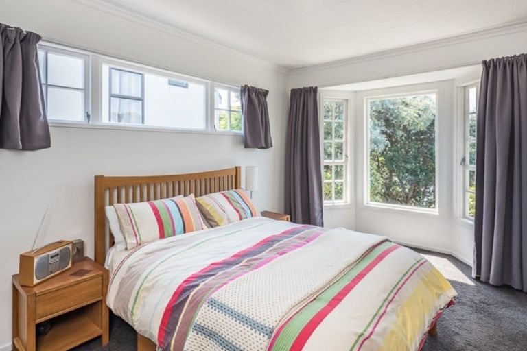 Photo of property in 12 Frances Street, Waikanae Beach, Waikanae, 5036