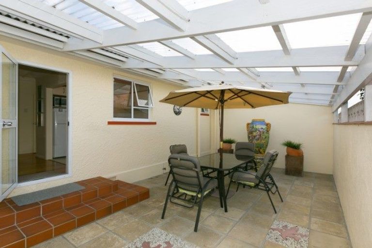 Photo of property in 31 Doone Street, Lynmouth, New Plymouth, 4310