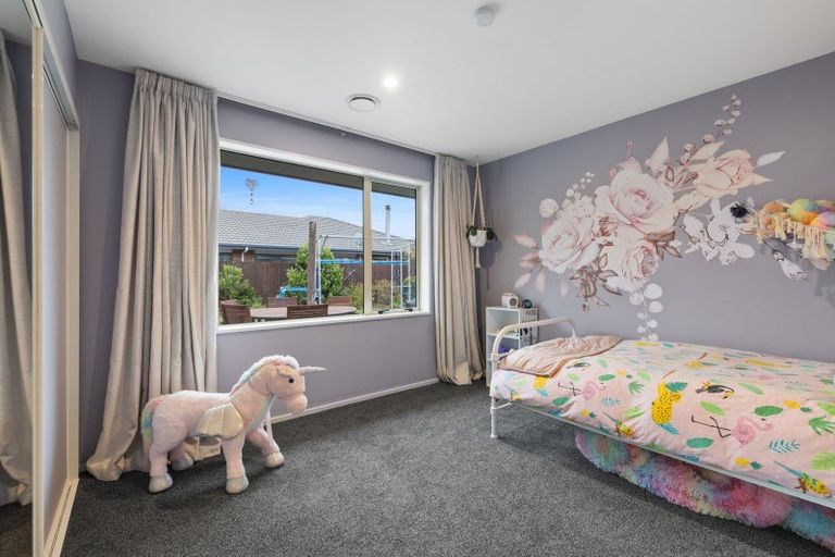 Photo of property in 44 Welsford Street, Woodend, 7610