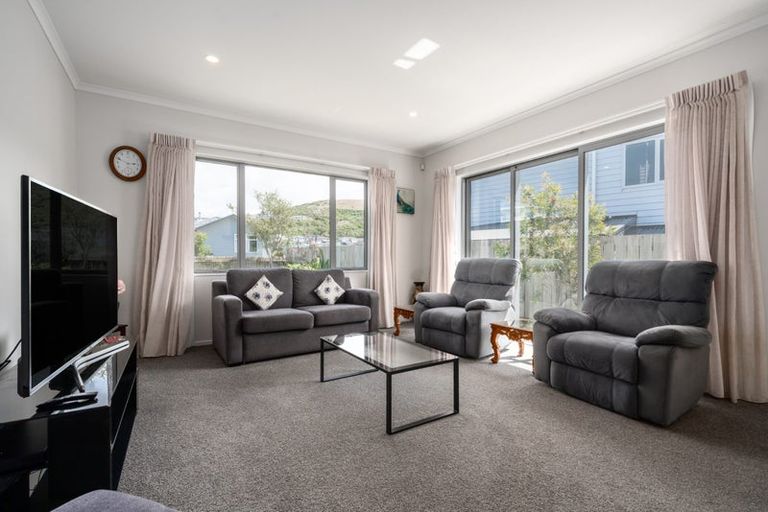 Photo of property in 5 Crompton Avenue, Churton Park, Wellington, 6037