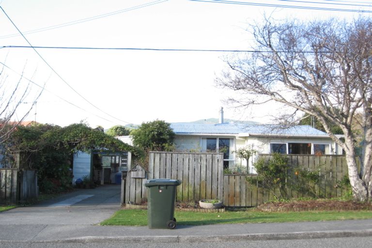 Photo of property in 24 Hillcrest Road, Raumati South, Paraparaumu, 5032