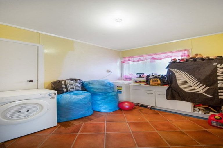 Photo of property in 12 Bolton Place, Otara, Auckland, 2023
