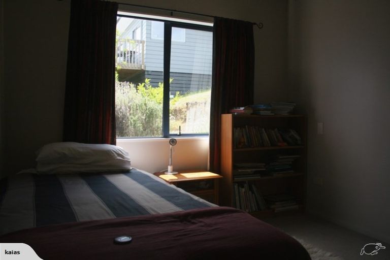 Photo of property in 9 Dudley Crescent, Cable Bay, 0420