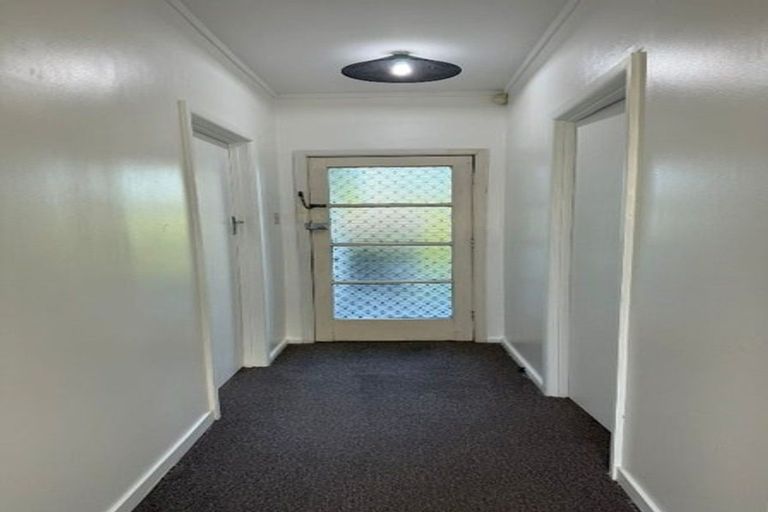 Photo of property in 18a Grove Road, Papakura, 2110