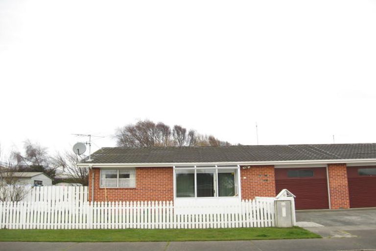 Photo of property in 11 Hamilton Street, Strathern, Invercargill, 9812