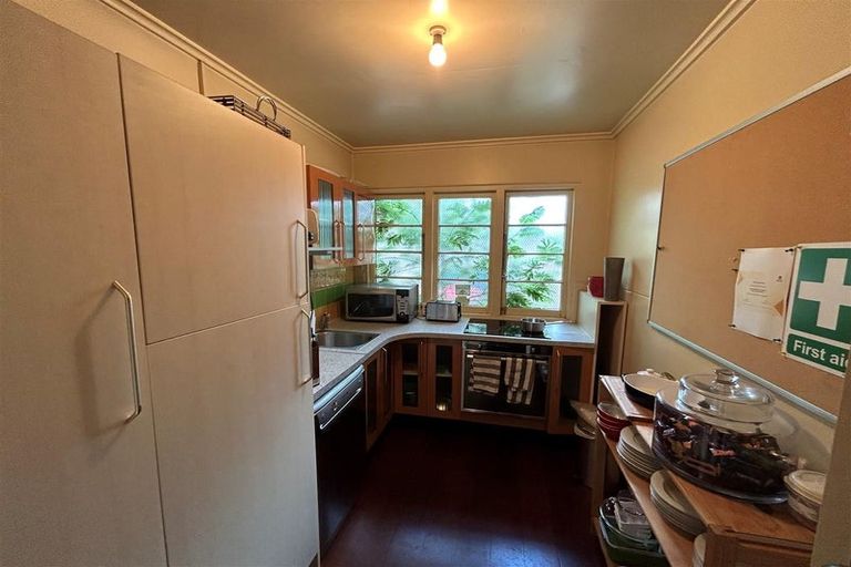 Photo of property in 1a Howe Street, New Brighton, Christchurch, 8083