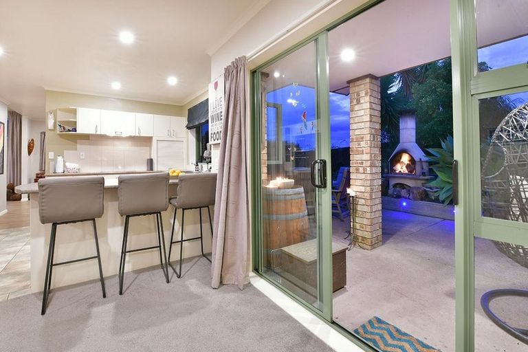 Photo of property in 87 Alec Craig Way, Gulf Harbour, Whangaparaoa, 0930