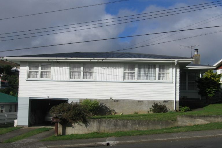 Photo of property in 64 Mark Avenue, Paparangi, Wellington, 6037