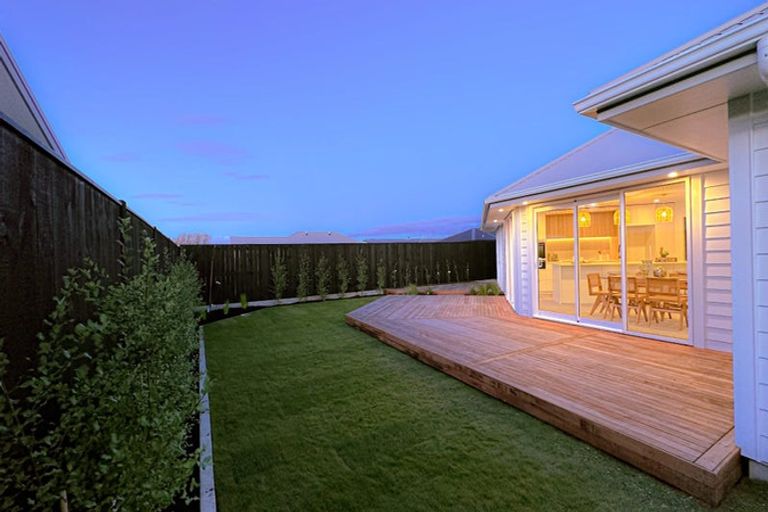 Photo of property in 69 Freedom Drive, Kelvin Grove, Palmerston North, 4414