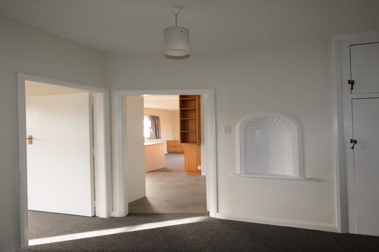 Photo of property in 16 Plynlimon Road, Fendalton, Christchurch, 8052