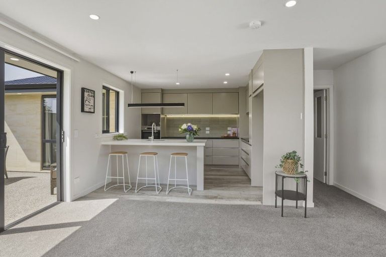 Photo of property in 8c Wingatui Road, Mosgiel, 9024