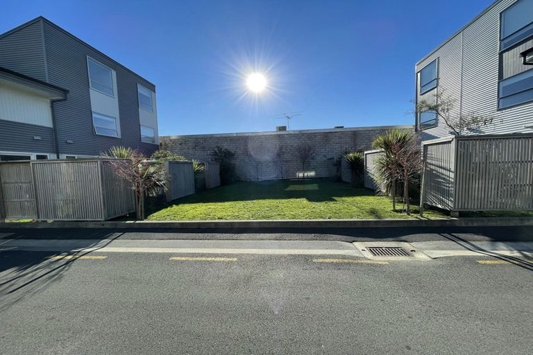 Photo of property in 29/31 Princess Terrace, Newtown, Wellington, 6021