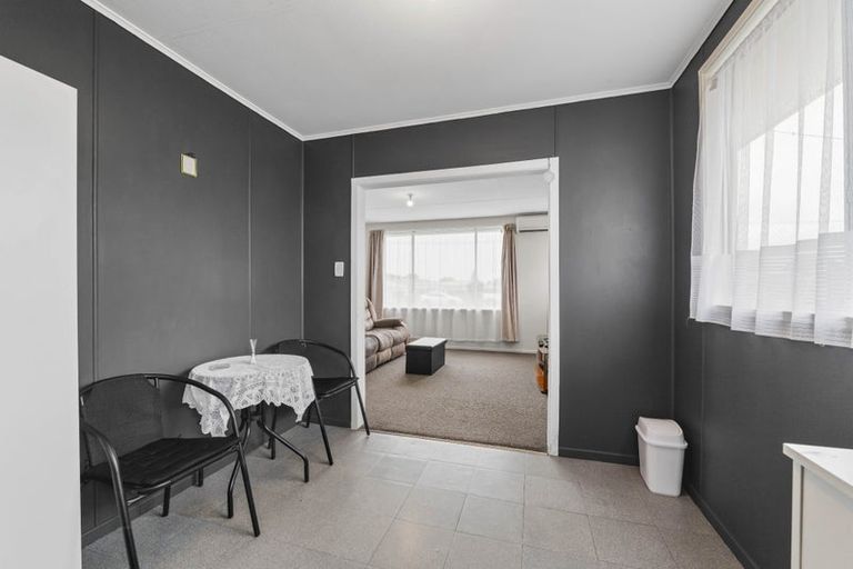 Photo of property in 30 Rangauri Street, Manaia, 4612