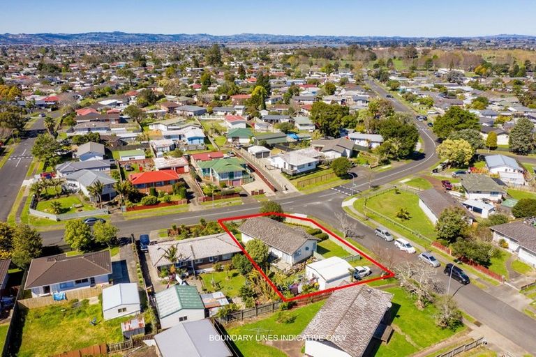 Photo of property in 1 Fairlight Place, Manurewa, Auckland, 2102