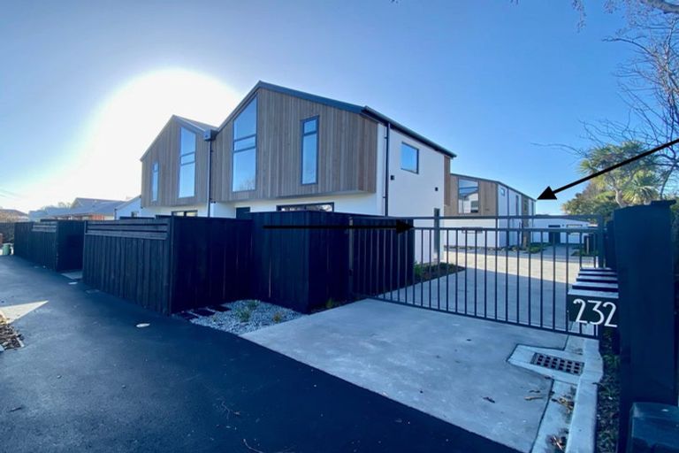 Photo of property in 232 Geraldine Street, Edgeware, Christchurch, 8013
