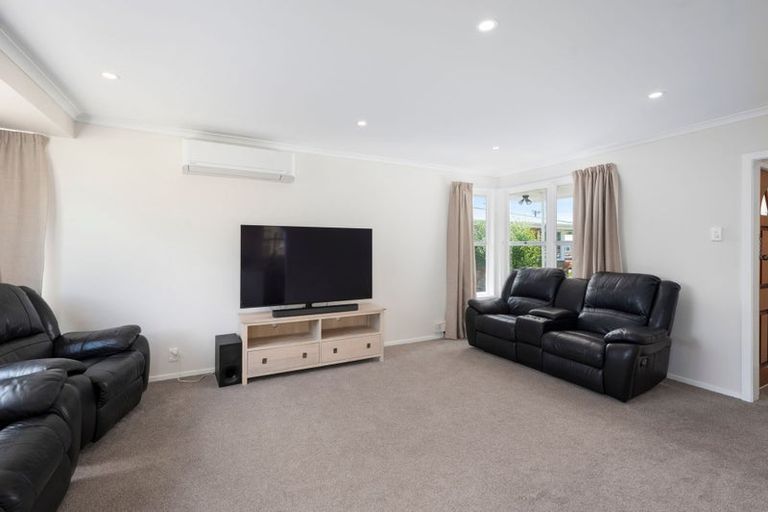 Photo of property in 35 Martin Street, Utuhina, Rotorua, 3015