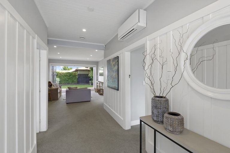 Photo of property in 45 Paparoa Street, Papanui, Christchurch, 8053