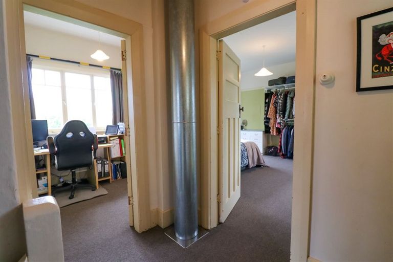 Photo of property in 1 Hertnon Street, West End, Timaru, 7910