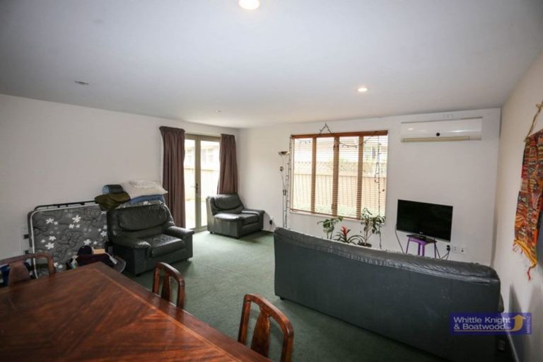 Photo of property in 76c Picton Avenue, Riccarton, Christchurch, 8011