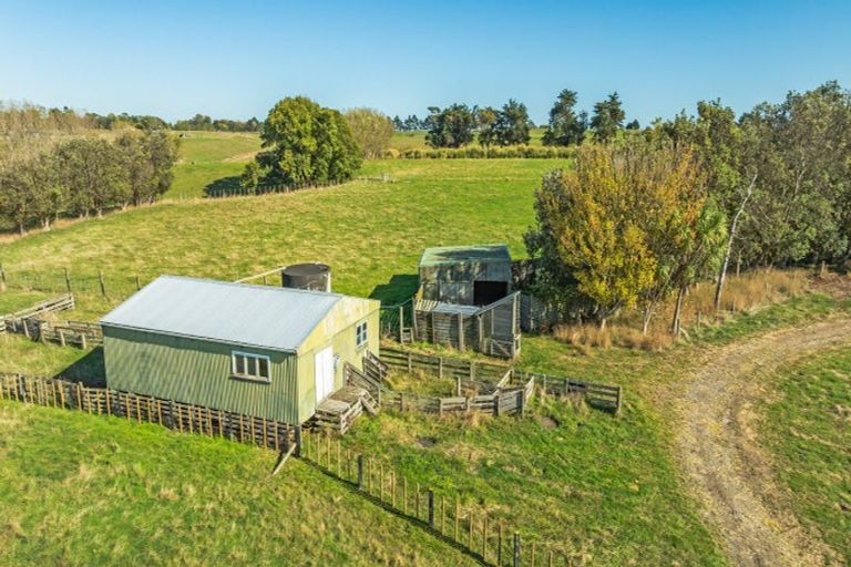 Photo of property in 49 Highden Road, Rongotea, Palmerston North, 4476