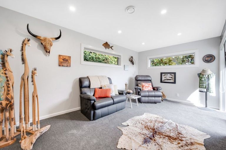 Photo of property in 126d Sandspit Road, Shelly Park, Auckland, 2014