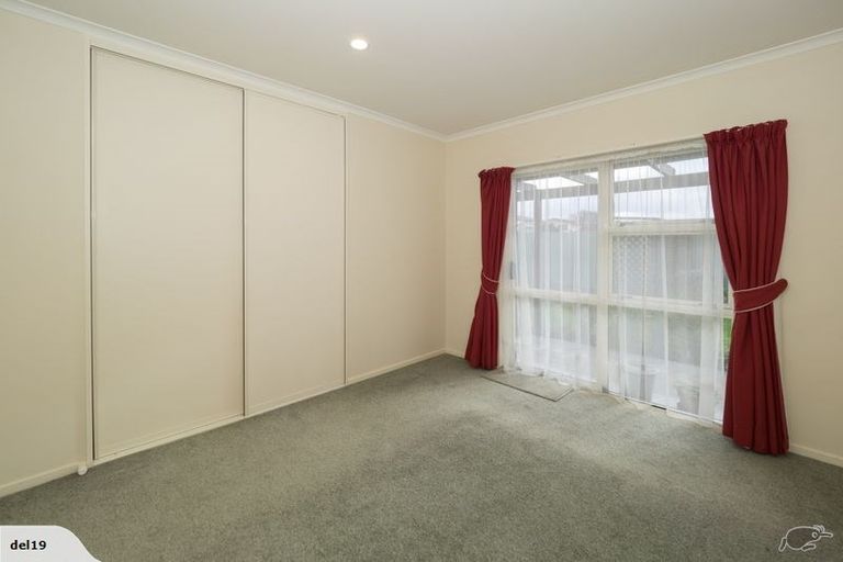 Photo of property in 19b Wellington Street, Picton, 7220