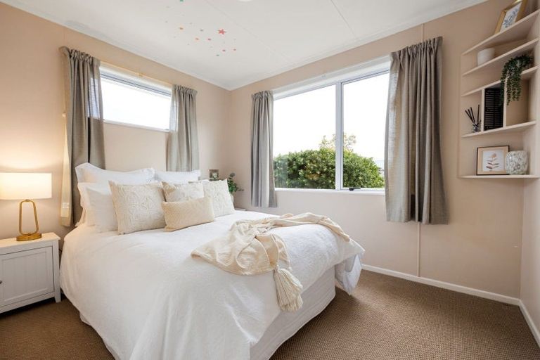 Photo of property in 16 Clematis Avenue, Pukete, Hamilton, 3200