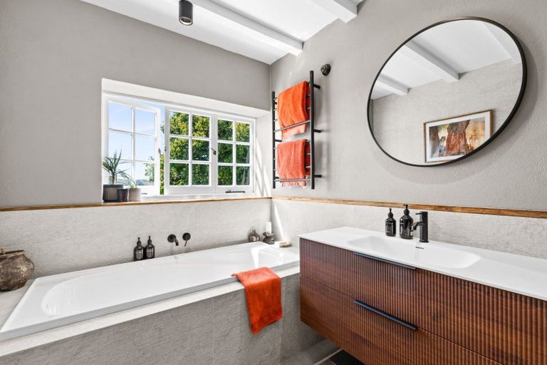 Photo of property in 51 Simla Avenue, Havelock North, 4130