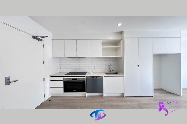 Photo of property in 8/53 Drake Street, Howick, Auckland, 2014