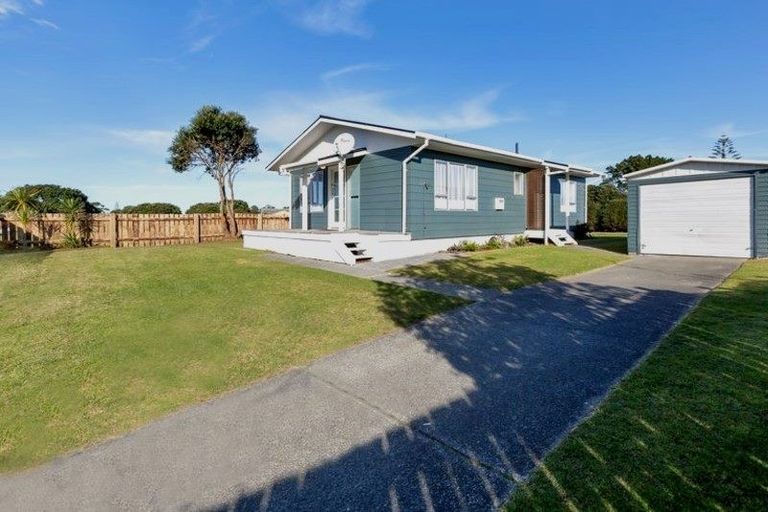 Photo of property in 22 Tiki Place, Ruakaka, 0116