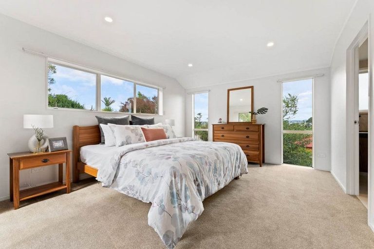 Photo of property in 26 Vintage Drive, Henderson, Auckland, 0612