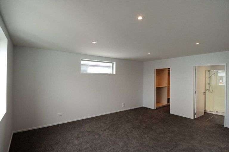 Photo of property in 2/27 Sherborne Street, St Albans, Christchurch, 8014