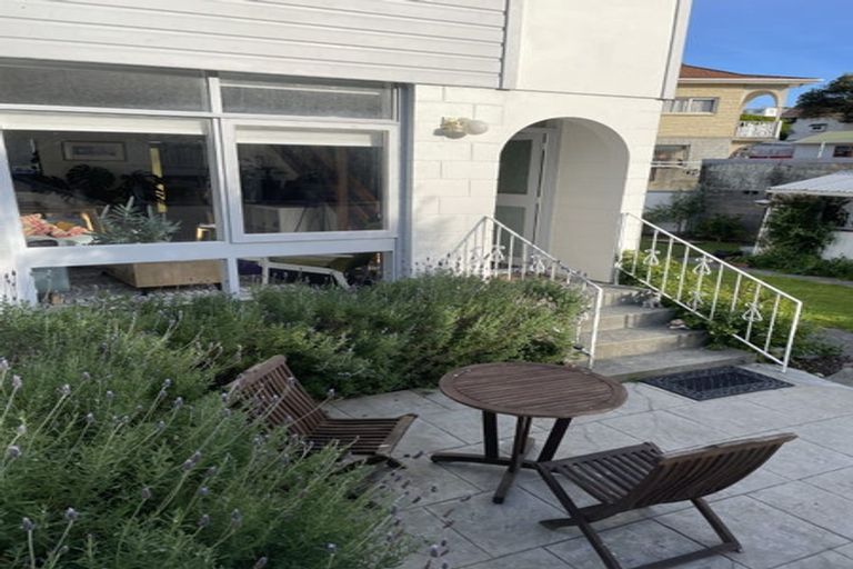 Photo of property in 8/151 Hataitai Road, Hataitai, Wellington, 6021