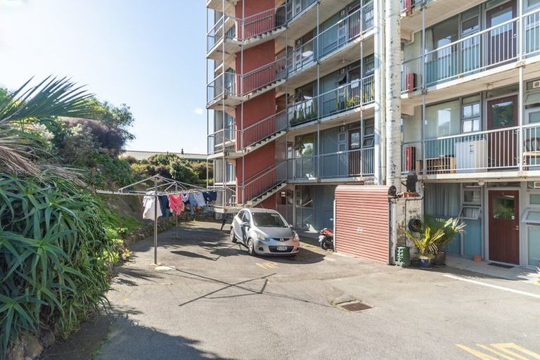 Photo of property in Mccallister Heights, 3/381 Adelaide Road, Newtown, Wellington, 6021