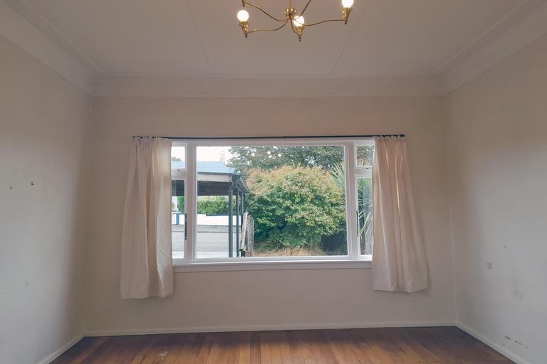 Photo of property in 45 Wharfe Street, South Hill, Oamaru, 9400
