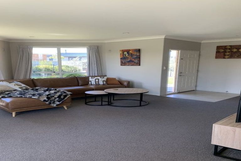 Photo of property in 6 Halston Close, Huntingdon, Ashburton, 7774