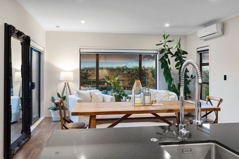 Photo of property in 76b The Boulevard, Papamoa Beach, Papamoa, 3118