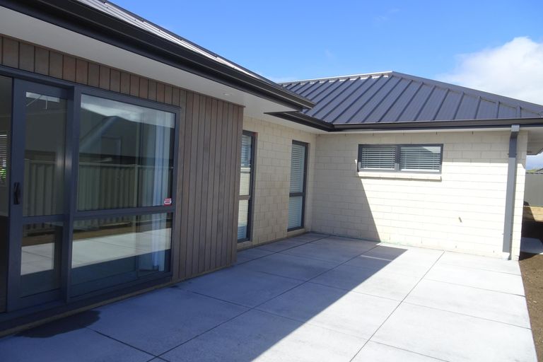 Photo of property in 4 Waghorn Street, Pyes Pa, Tauranga, 3112