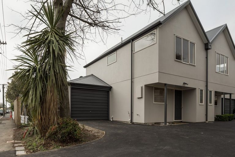 Photo of property in 2/14 Springfield Road, St Albans, Christchurch, 8014