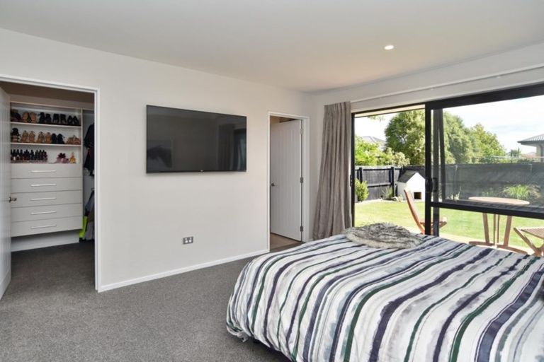Photo of property in 4 Wairepo Close, Rangiora, 7400