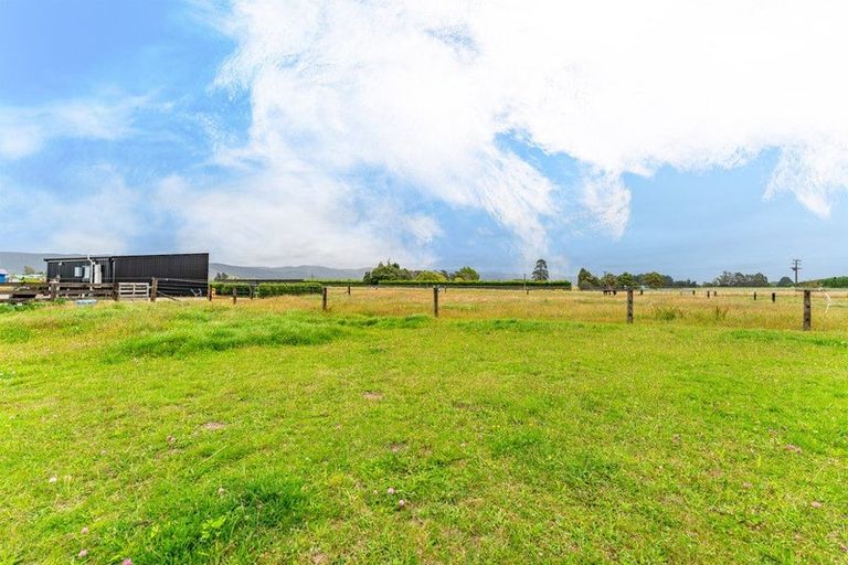 Photo of property in 8 Minnie Street, Waimate, 7980