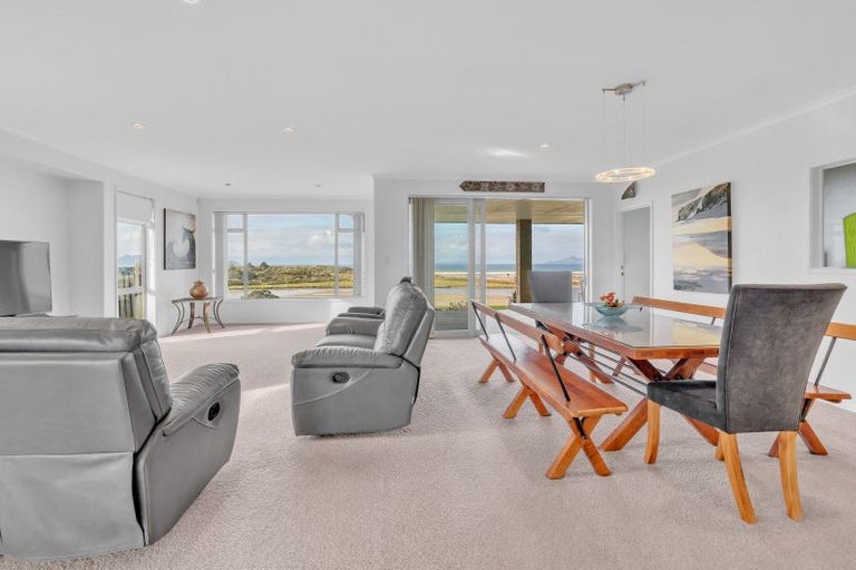 Photo of property in 35 Seascape Crescent, Waipu, 0582