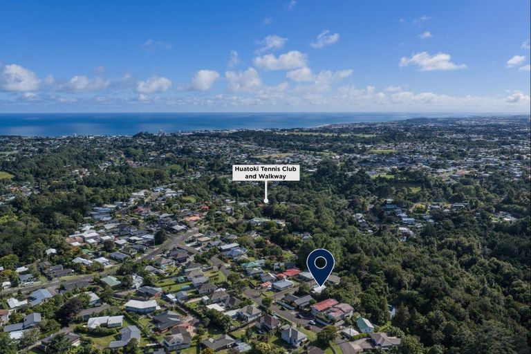 Photo of property in 50a Woodleigh Street, Frankleigh Park, New Plymouth, 4310