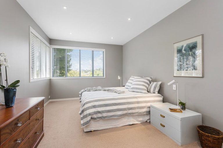 Photo of property in 10 Harapaki Road, Meadowbank, Auckland, 1072