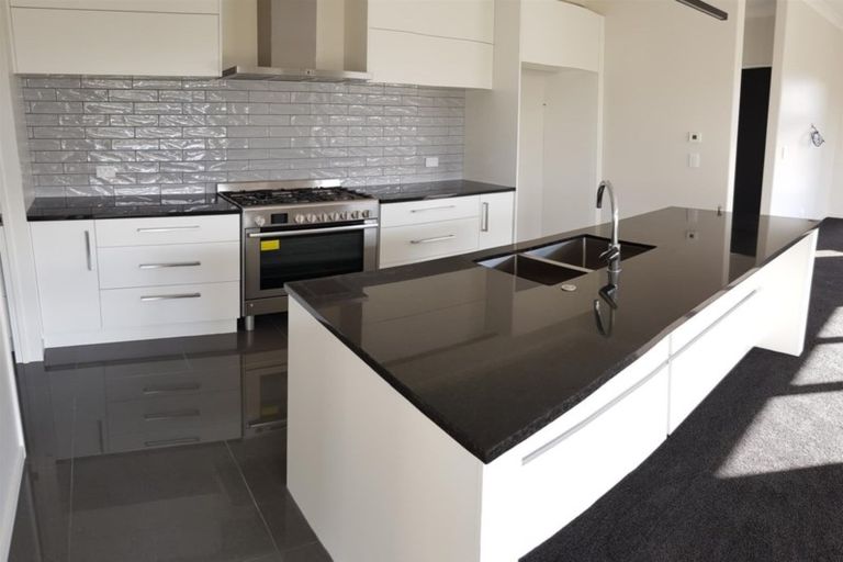 Photo of property in 5 Dow Square, Wigram, Christchurch, 8025