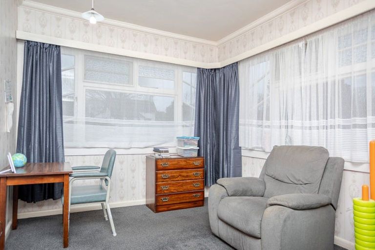 Photo of property in 7 Allan Street, Dannevirke, 4930