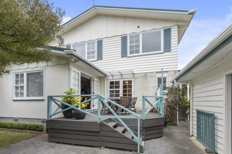 Photo of property in 1/23 Saint Columbans Grove, Boulcott, Lower Hutt, 5010