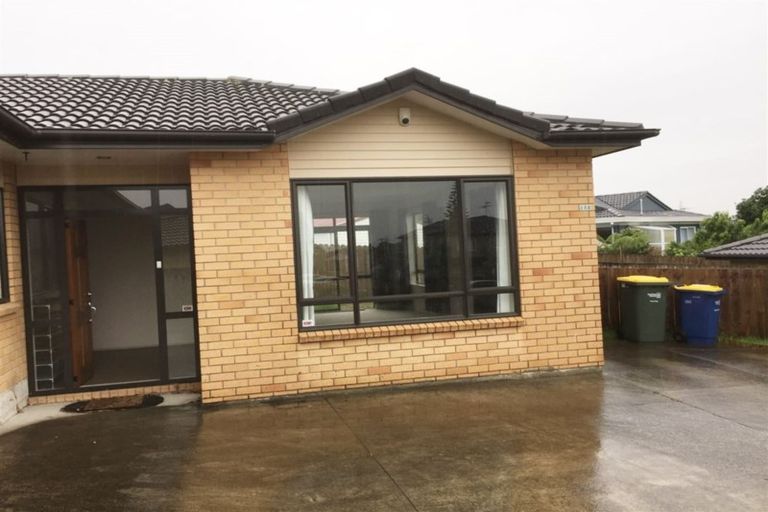 Photo of property in 248 Royal Road, Massey, Auckland, 0614