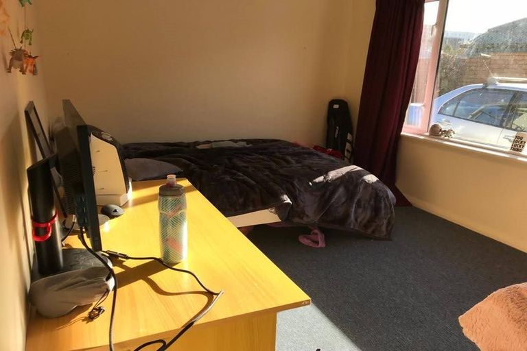 Photo of property in 10 Clonbern Place, Upper Riccarton, Christchurch, 8041