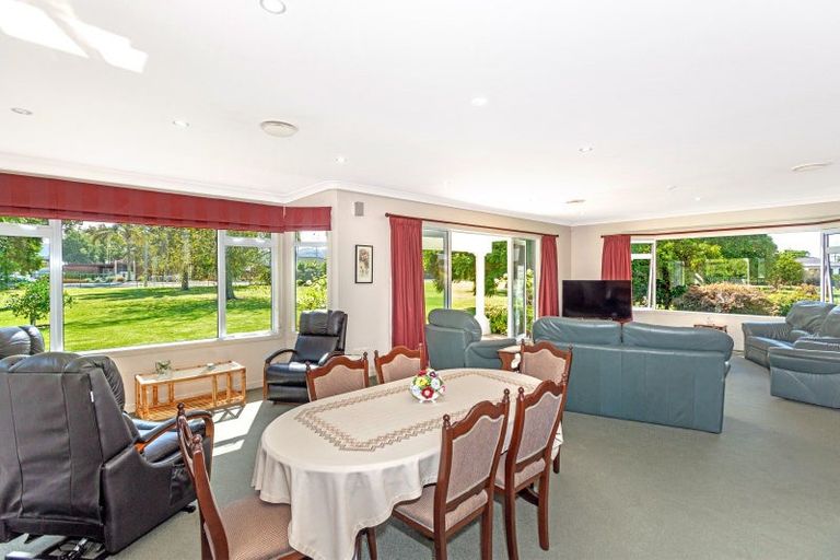 Photo of property in 694 Gladstone Road, Te Hapara, Gisborne, 4010